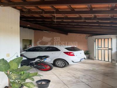 Casa para Venda na cidade de Araguari no bairro J&oacute;quei Clube
